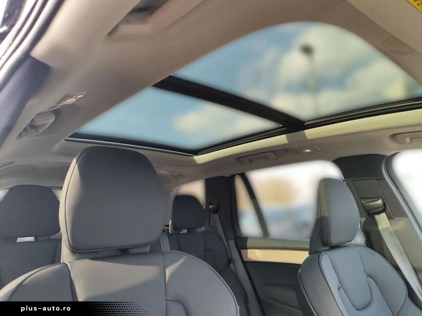 VOLVO XC90 B5 Plus Bright AWD 7-Sitzer Panoramadach El