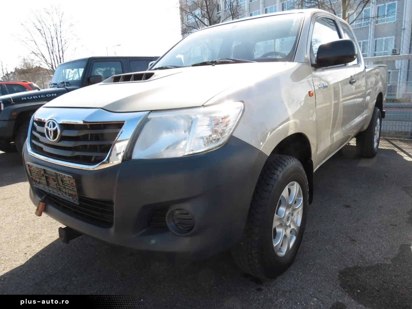 TOYOTA Hilux Extra Cab 4x4