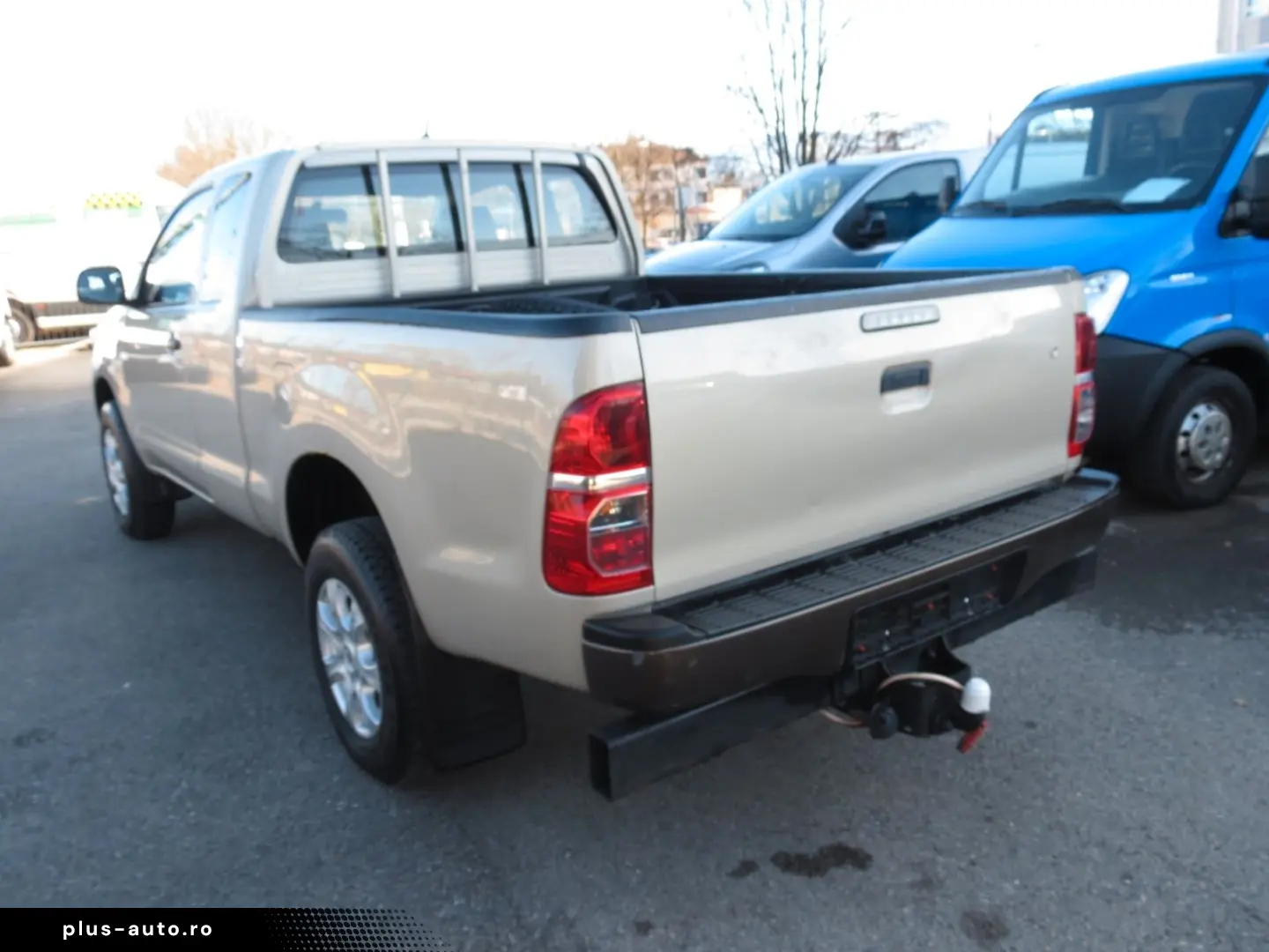 TOYOTA Hilux Extra Cab 4x4