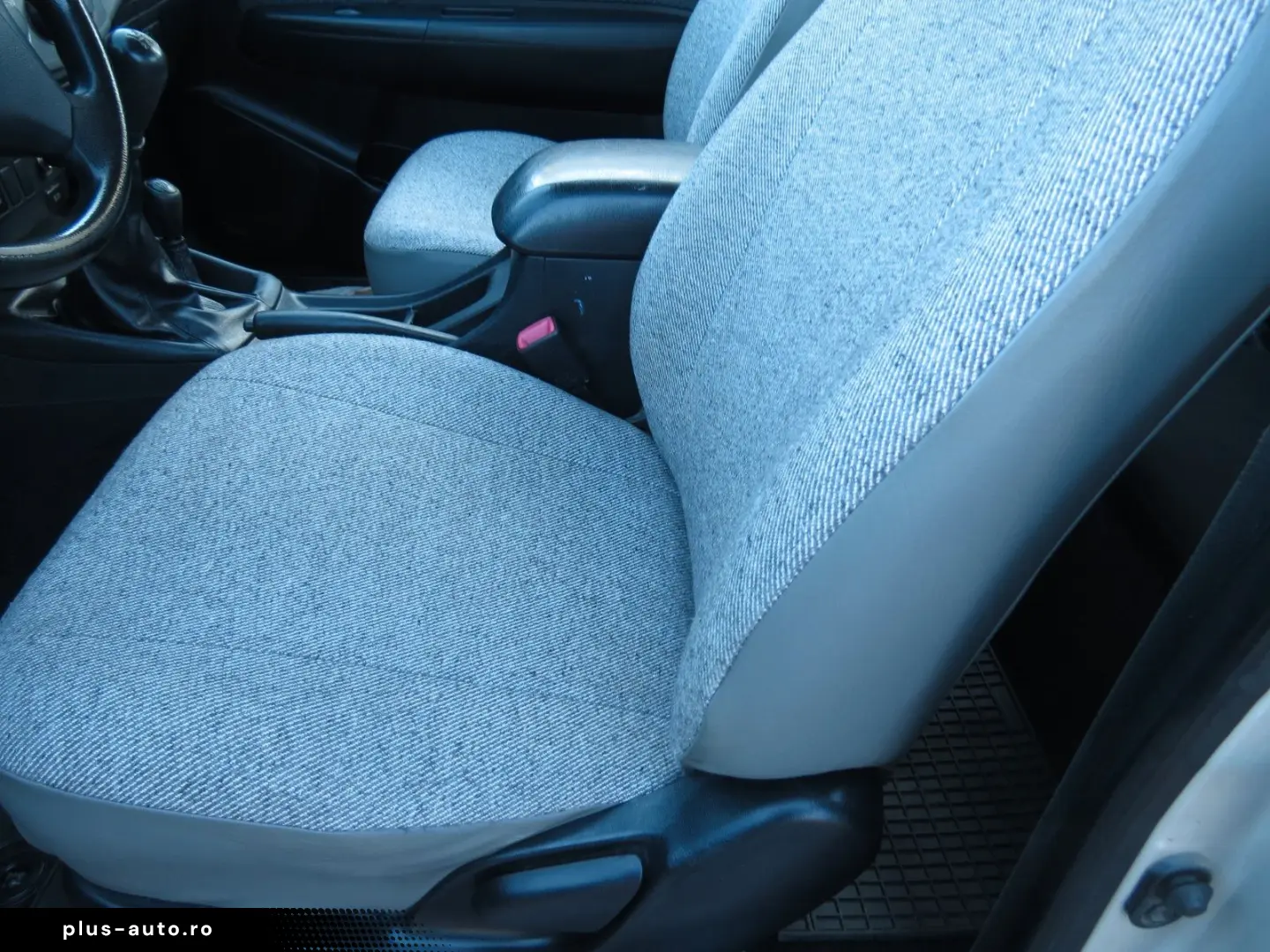 TOYOTA Hilux Extra Cab 4x4