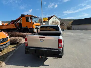 TOYOTA Hilux 4X4 Allrad Klima Diff-Sperre