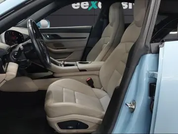 PORSCHE Taycan 4S Plus Performance Pano Matrix Pano BOSE