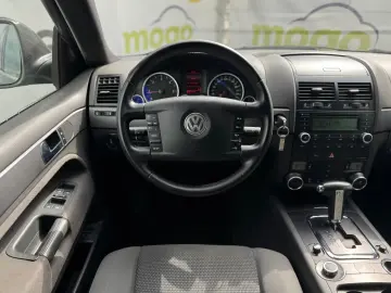 Volkswagen Touareg 2.5 TDI R5