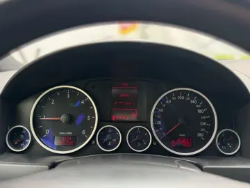 Volkswagen Touareg 2.5 TDI R5