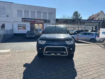 MITSUBISHI L200 Diamant Edition4WD