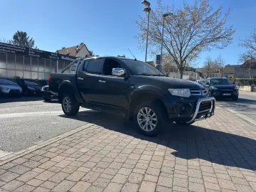 MITSUBISHI L200 Diamant Edition4WD