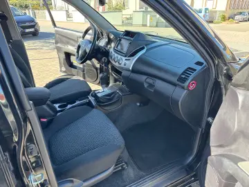 MITSUBISHI L200 Diamant Edition4WD