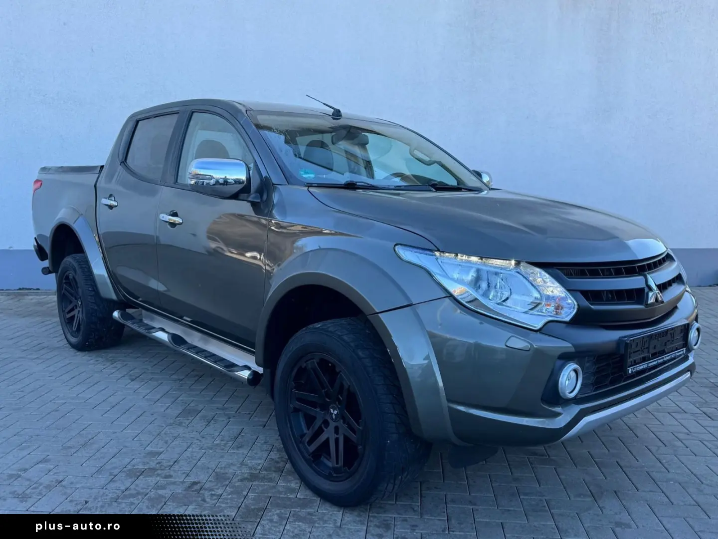 MITSUBISHI L200 4WD Final Edition