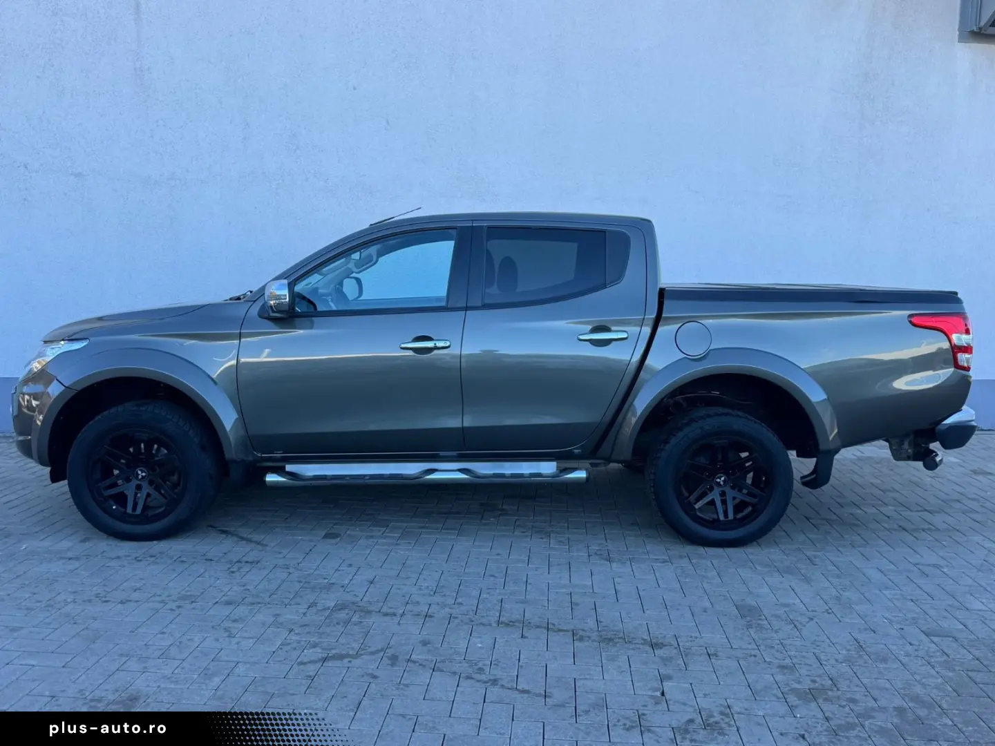 MITSUBISHI L200 4WD Final Edition