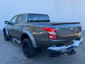 MITSUBISHI L200 4WD Final Edition