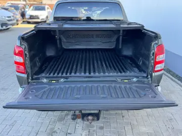 MITSUBISHI L200 4WD Final Edition