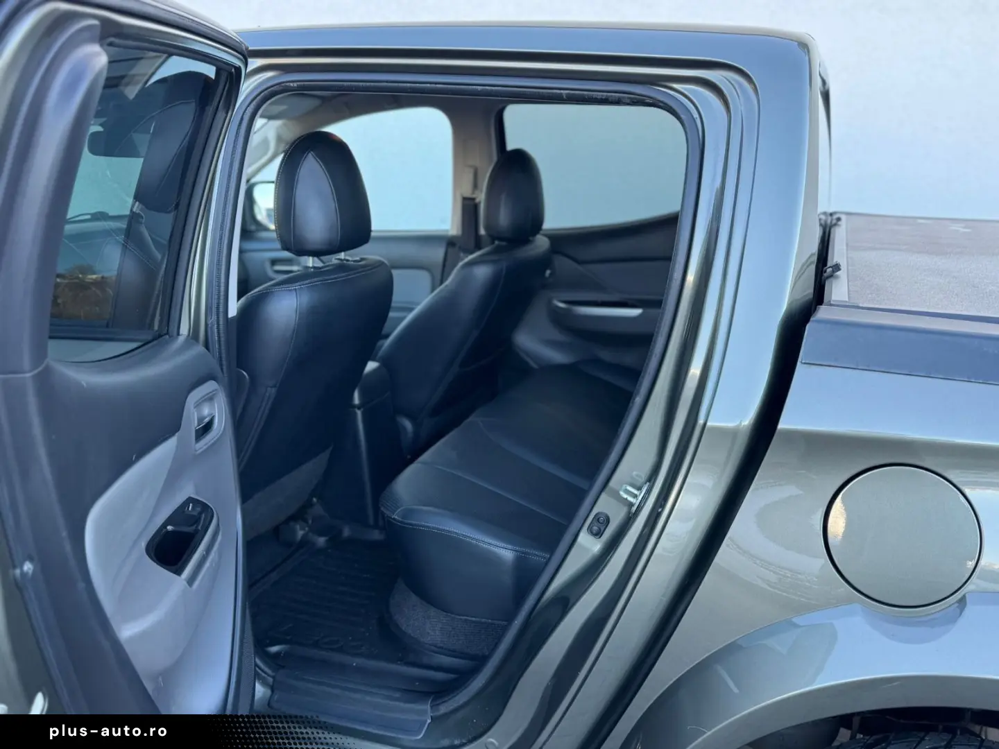 MITSUBISHI L200 4WD Final Edition