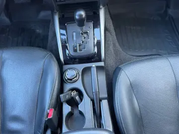 MITSUBISHI L200 4WD Final Edition