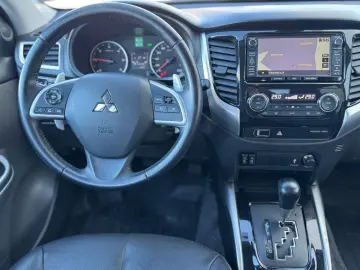 MITSUBISHI L200 4WD Final Edition