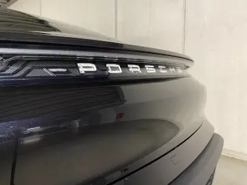 PORSCHE Taycan 4S   Massagefunktion   BOSE   LED-Matrix