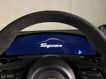 PORSCHE Taycan 4S   Massagefunktion   BOSE   LED-Matrix