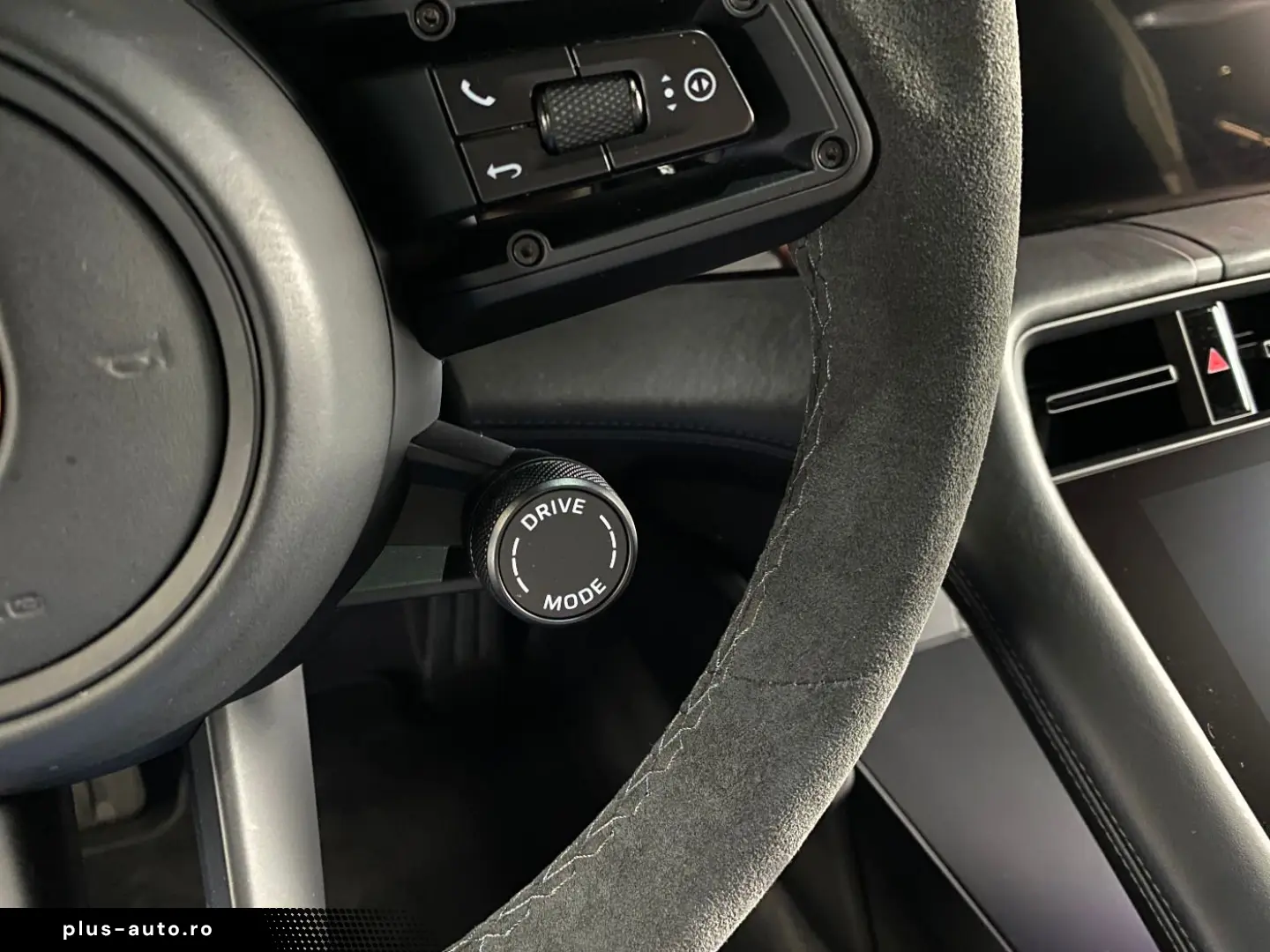 PORSCHE Taycan 4S   Massagefunktion   BOSE   LED-Matrix