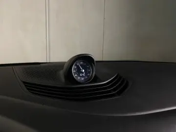 PORSCHE Taycan 4S   Massagefunktion   BOSE   LED-Matrix