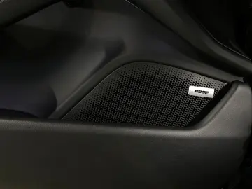 PORSCHE Taycan 4S   Massagefunktion   BOSE   LED-Matrix