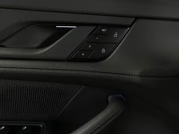 PORSCHE Taycan 4S   Massagefunktion   BOSE   LED-Matrix