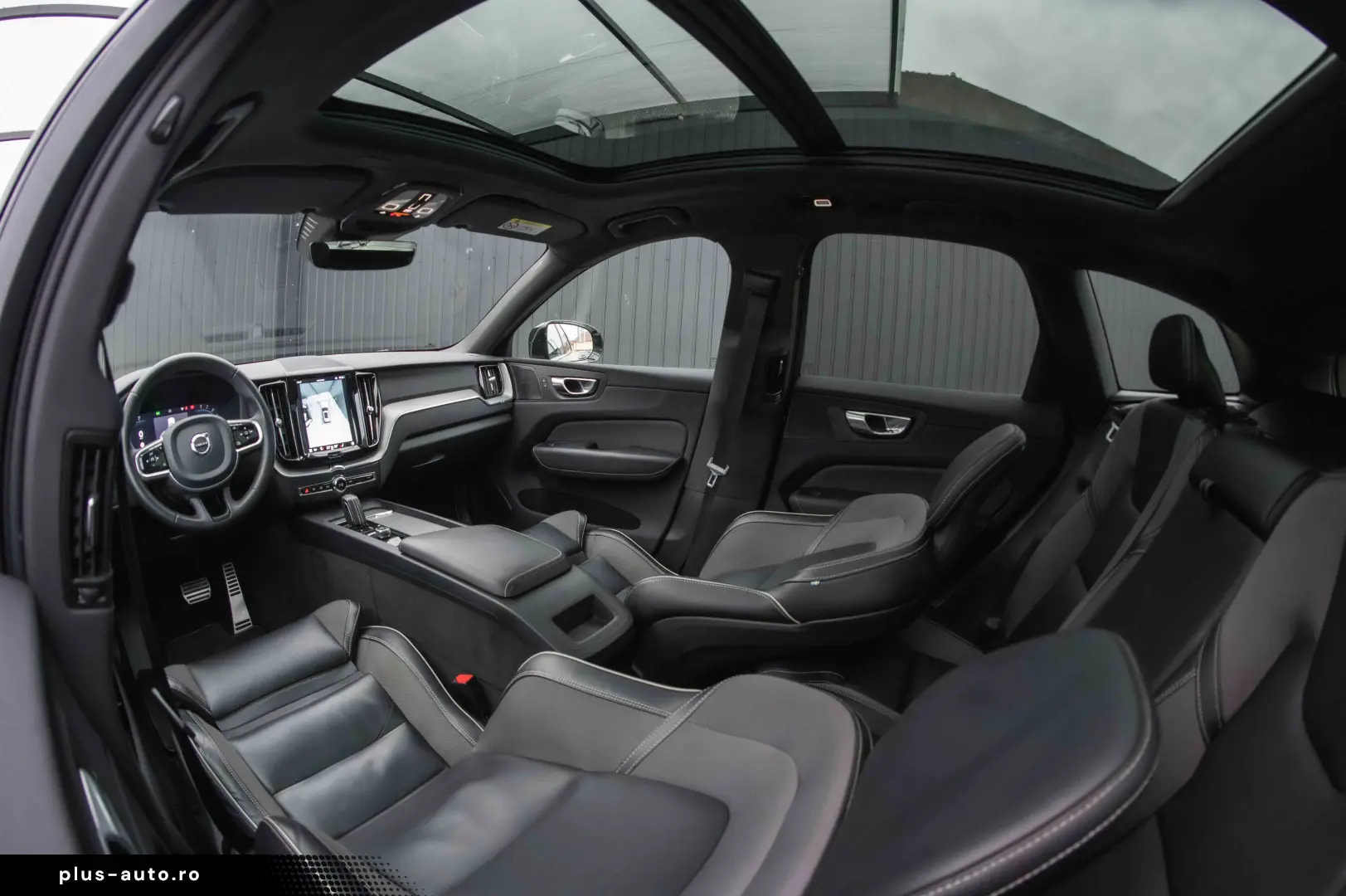 Volvo XC 60 T6 AWD Recharge Geartronic R-Design