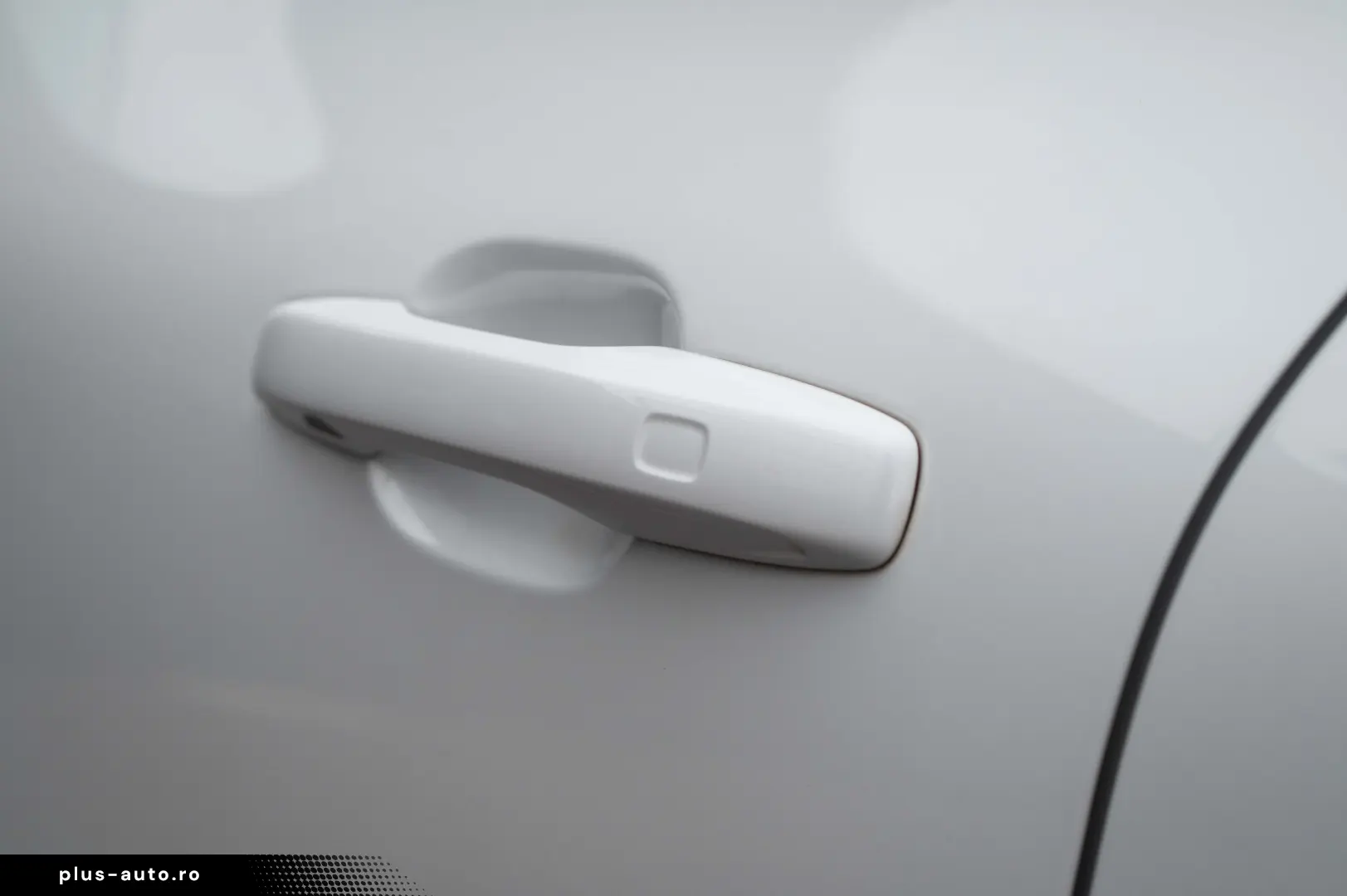 Volvo XC 60 T6 AWD Recharge Geartronic R-Design