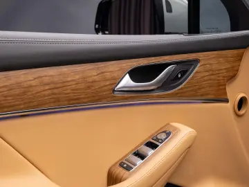 NEW SERES 5 EV COUPE 4WD