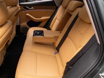 NEW SERES 5 EV COUPE 4WD