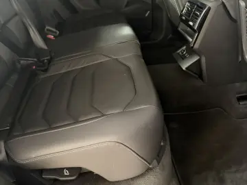 Volkswagen Touareg SUV 2023