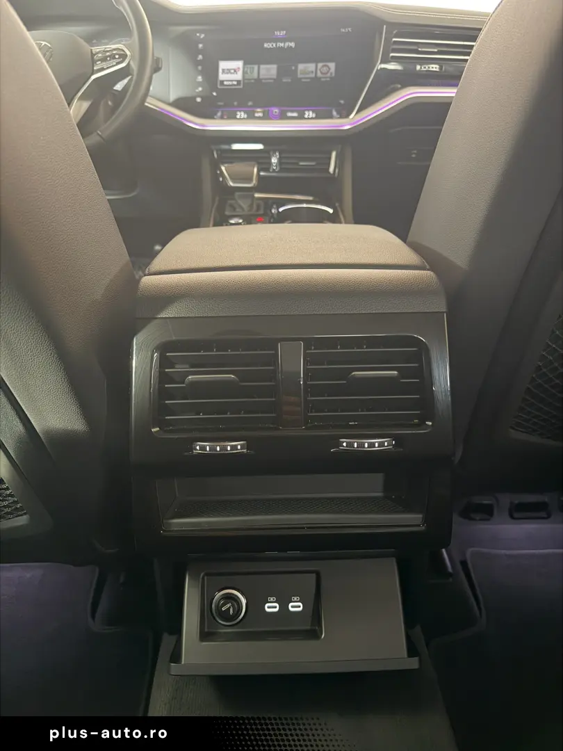 Volkswagen Touareg SUV 2023