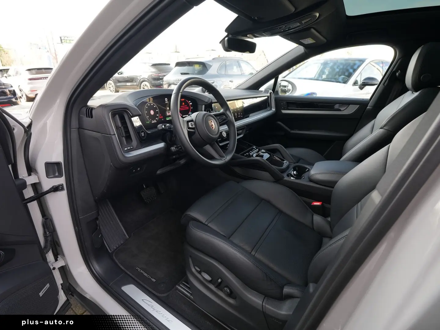 PORSCHE E-Hybrid Coupé INNODRIV-PANO-SPORTABGAS-AHK-VOLL