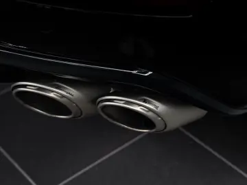 LAMBORGHINI Urus S CARBON B&O AKRAPOVIC PANO 23  STYLE