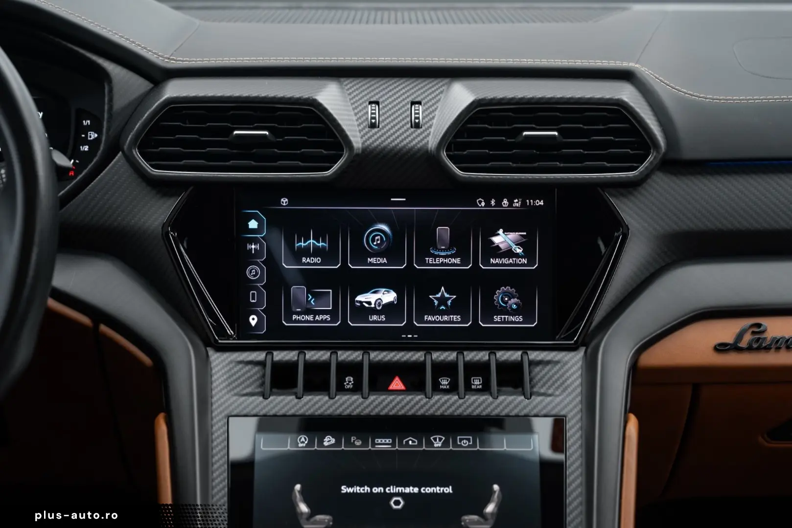 LAMBORGHINI Urus S CARBON B&O AKRAPOVIC PANO 23  STYLE