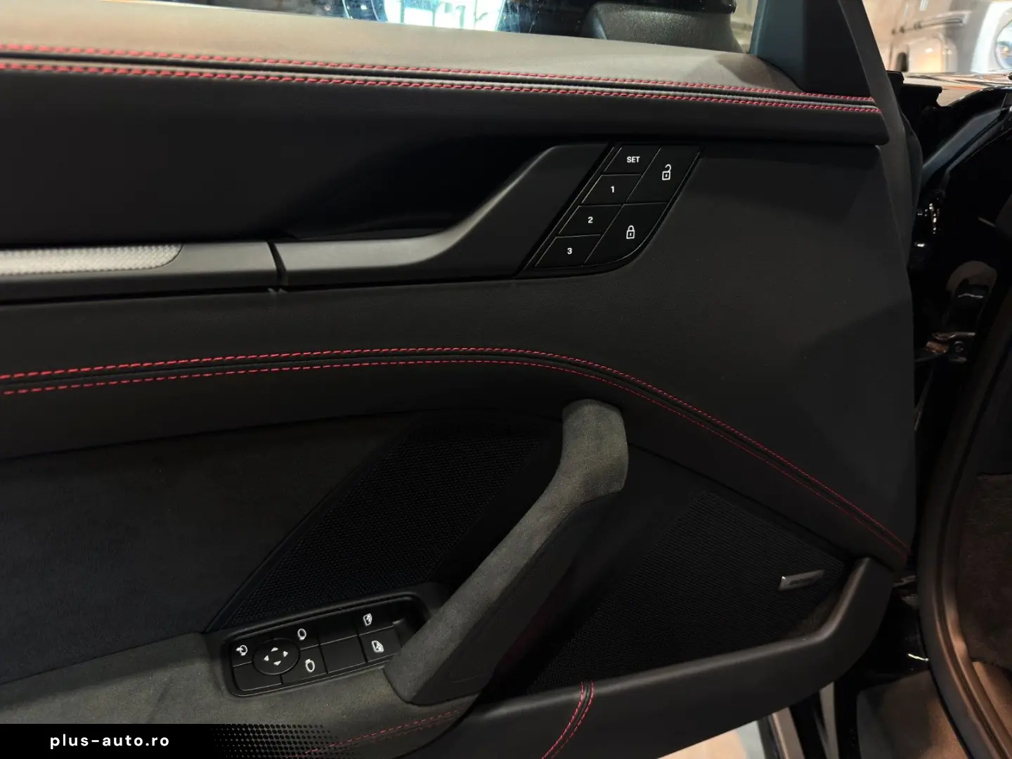 PORSCHE 911 Carrera 4 GTS PANO SHZ LED 360