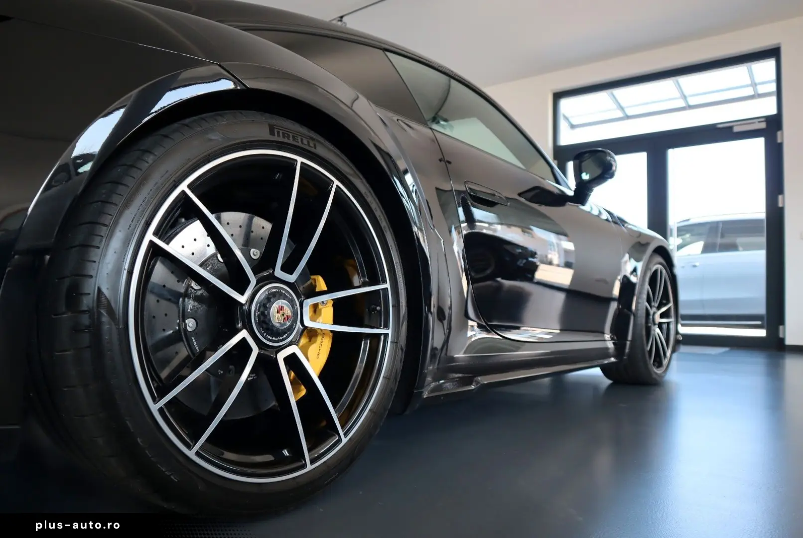 PORSCHE 992 Turbo S   InnoDrive   Lift   Approved   NEU