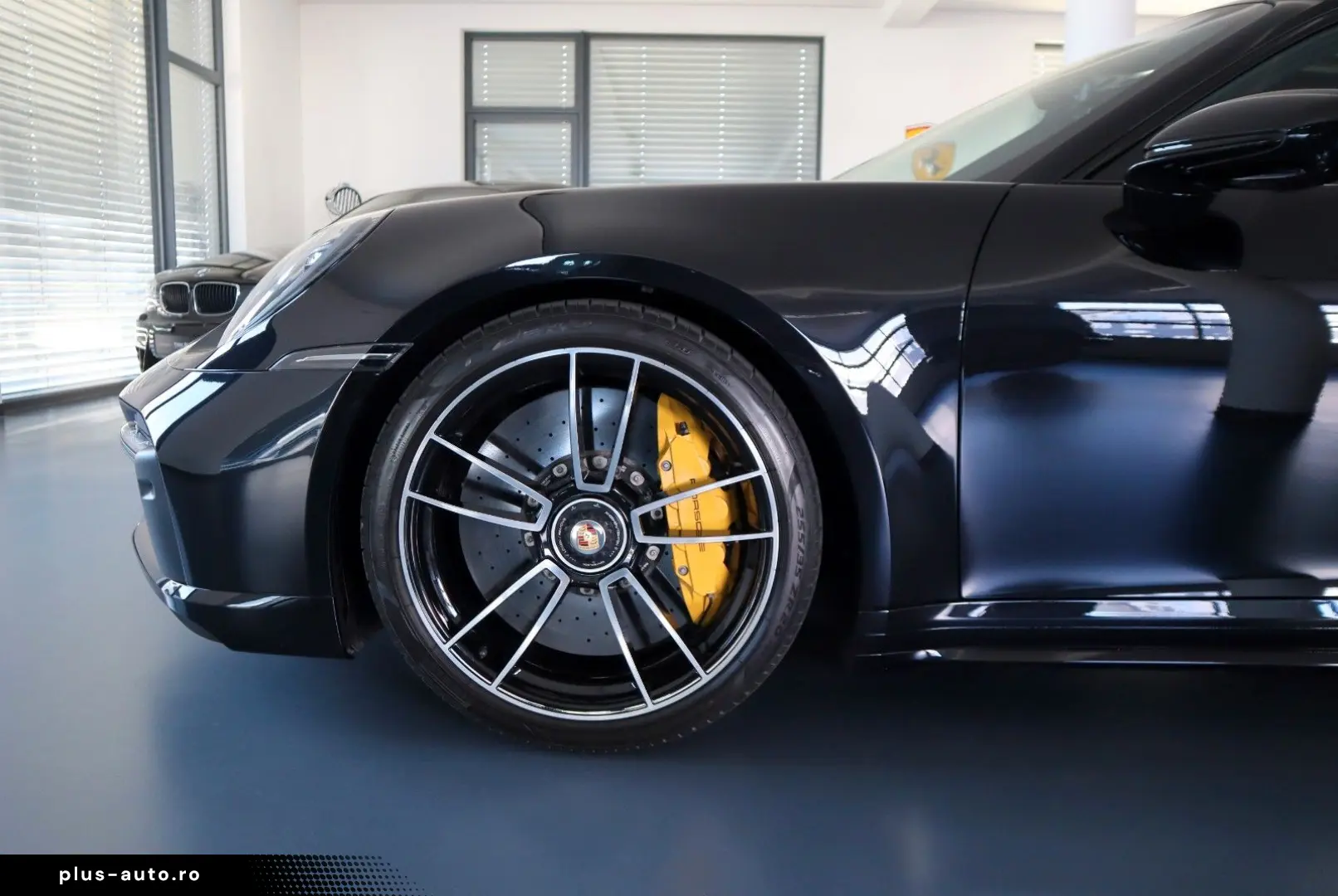 PORSCHE 992 Turbo S   InnoDrive   Lift   Approved   NEU