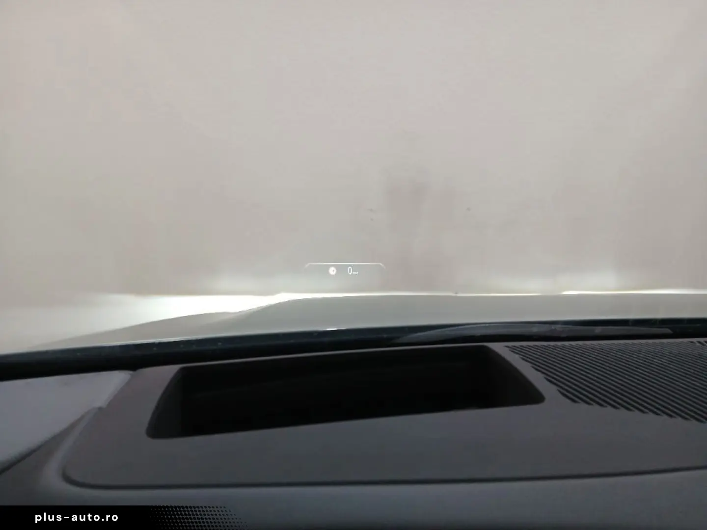 BMW 520d xDrive PANO ICONIC 360 HEADUP KEY B&W