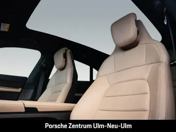 PORSCHE Taycan 4S Cross Turismo Clubleder HA-Lenkung