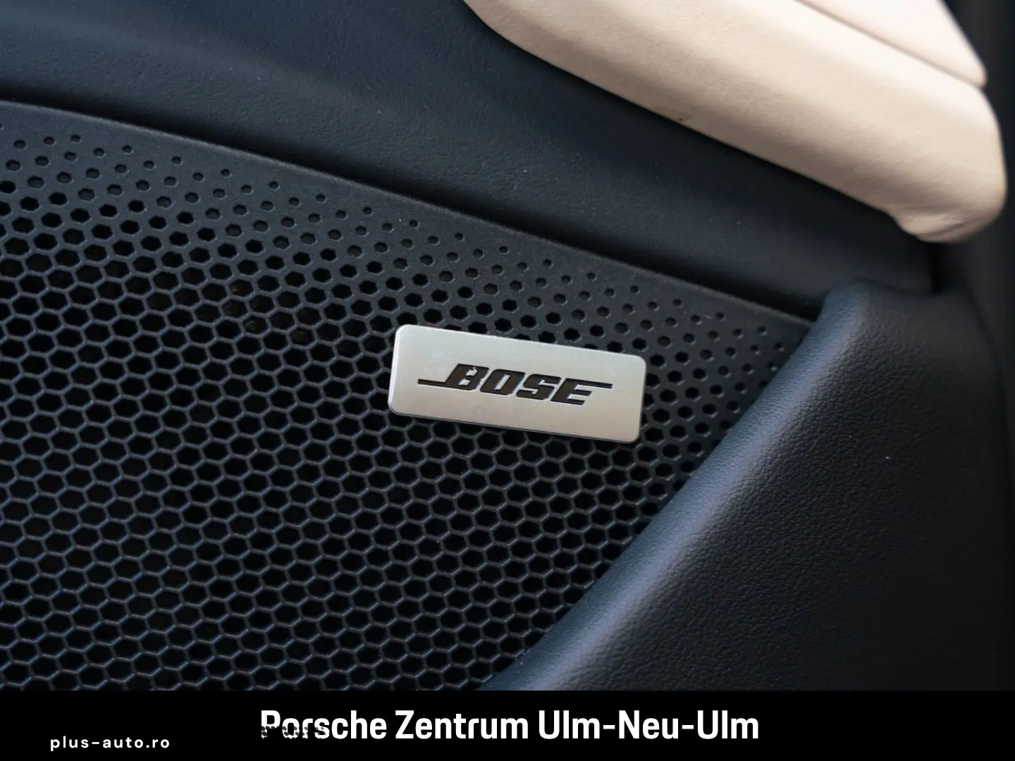 PORSCHE Taycan 4S Cross Turismo Clubleder HA-Lenkung