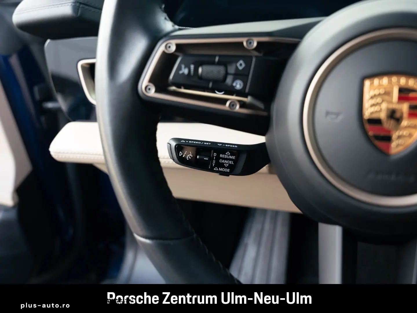 PORSCHE Taycan 4S Cross Turismo Clubleder HA-Lenkung