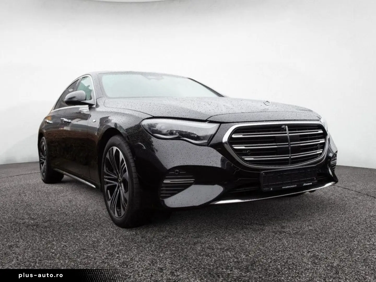 MERCEDES-BENZ E400e 4M Exclusive SuperScreen Burm 360 Ventil