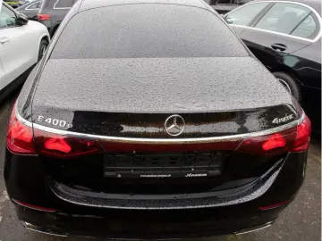 MERCEDES-BENZ E400e 4M Exclusive SuperScreen Burm 360 Ventil