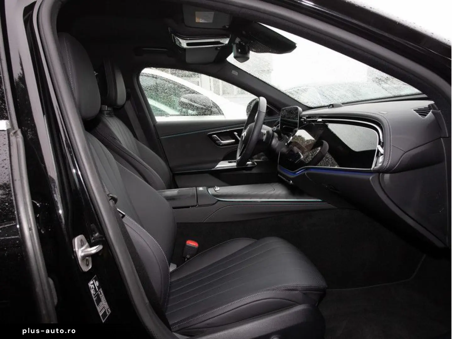 MERCEDES-BENZ E400e 4M Exclusive SuperScreen Burm 360 Ventil