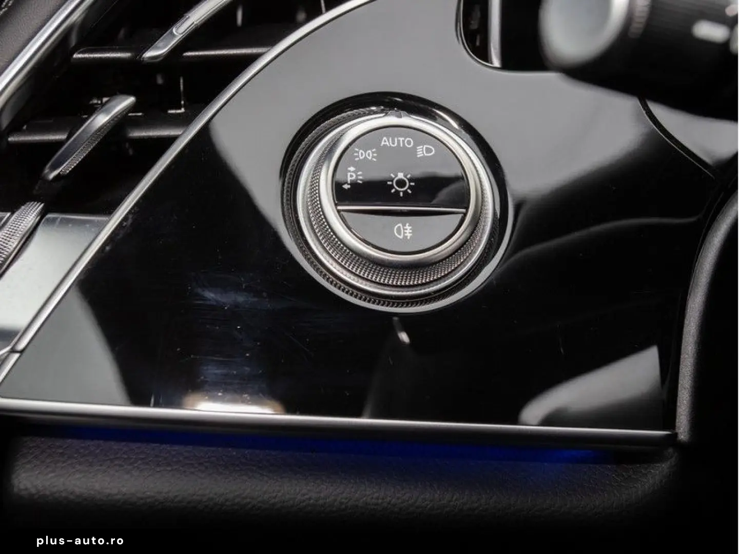 MERCEDES-BENZ E400e 4M Exclusive SuperScreen Burm 360 Ventil