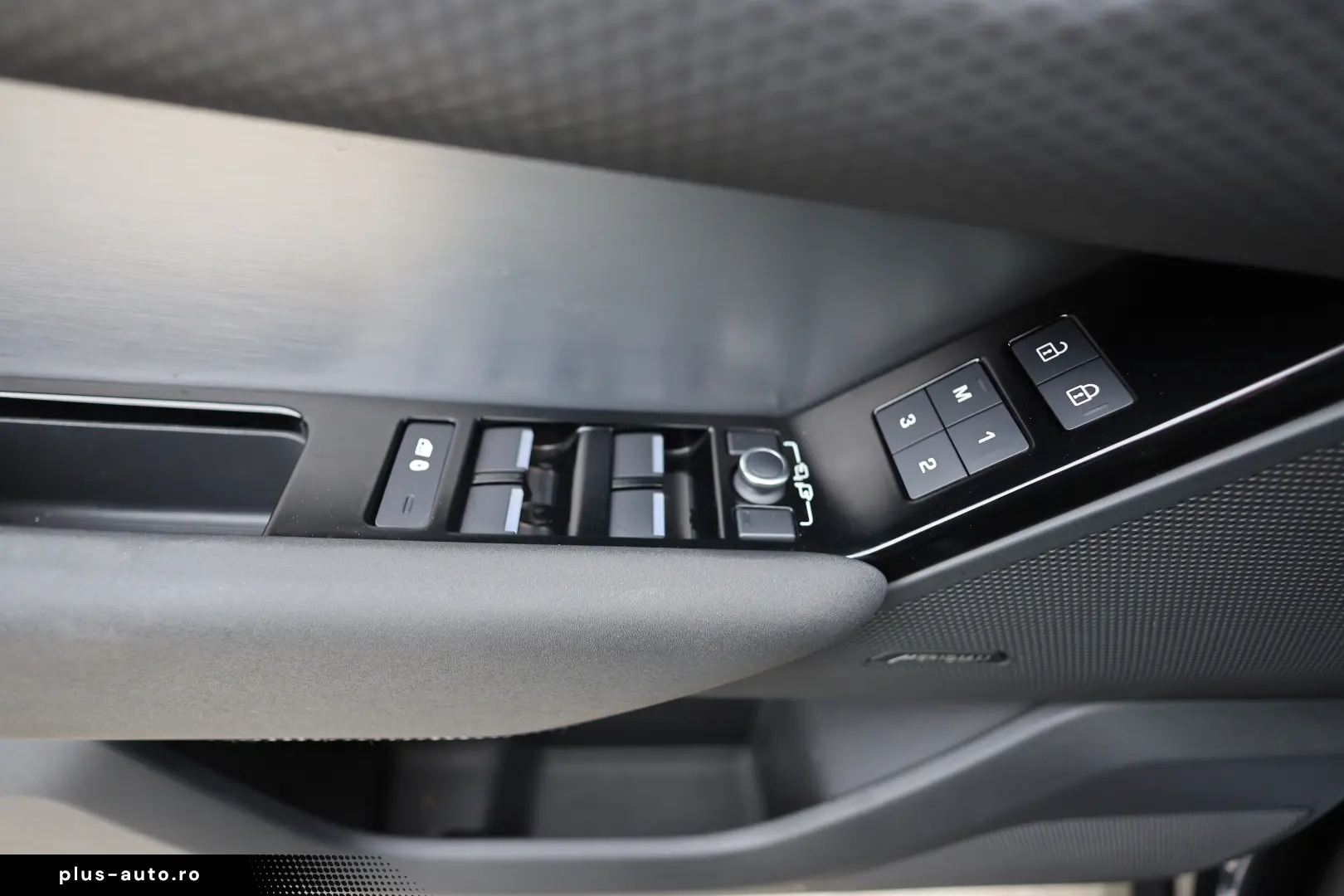 Land Rover Range Rover Velar 2.0 D200 MHEV 204 CP