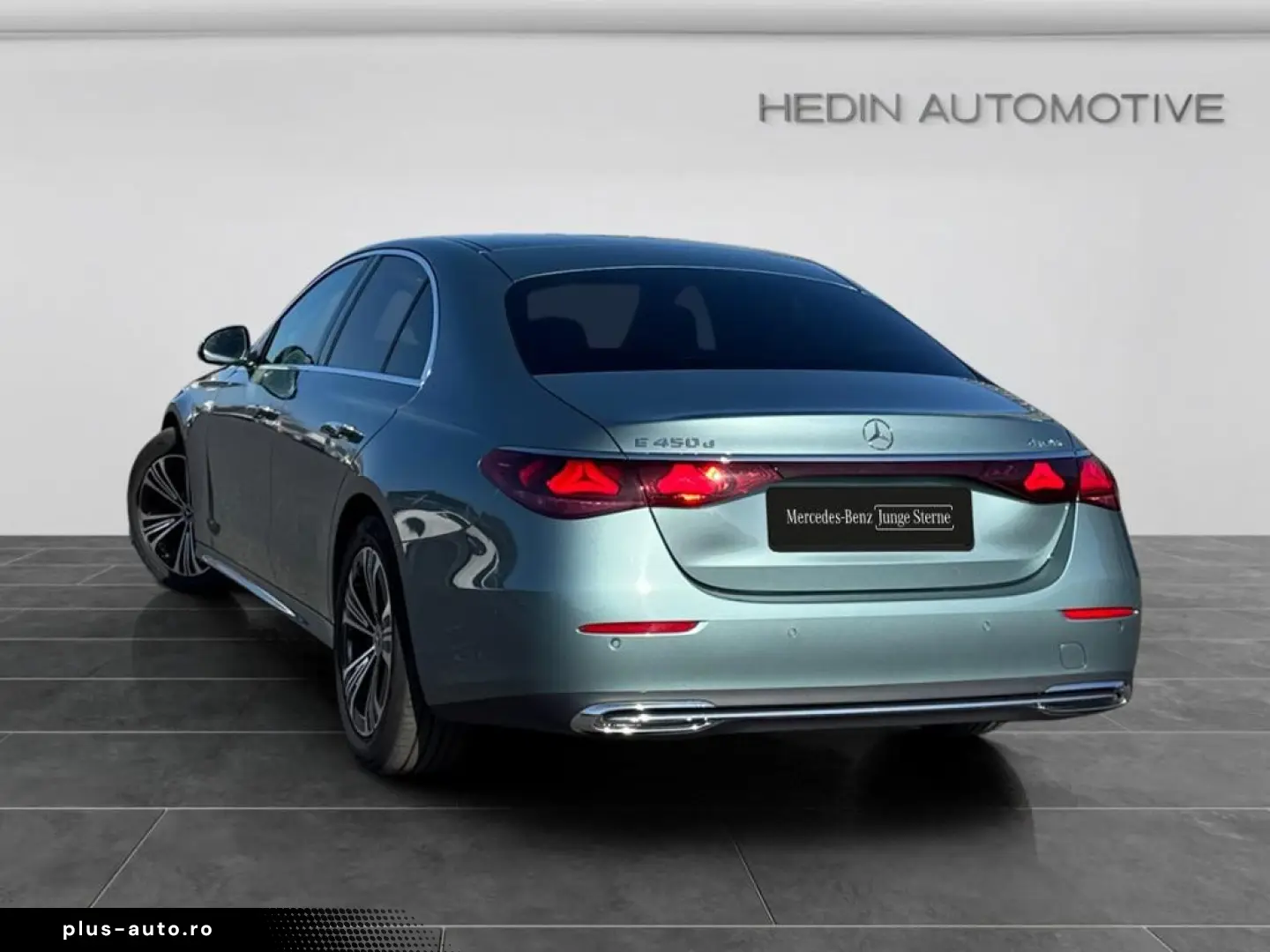 MERCEDES-BENZ E450d 4M SuperScreen Burmester Ventilation 360