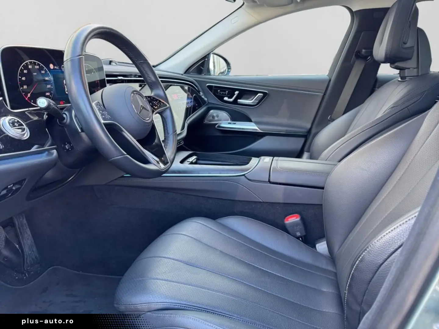 MERCEDES-BENZ E450d 4M SuperScreen Burmester Ventilation 360