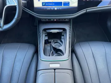 MERCEDES-BENZ E450d 4M SuperScreen Burmester Ventilation 360