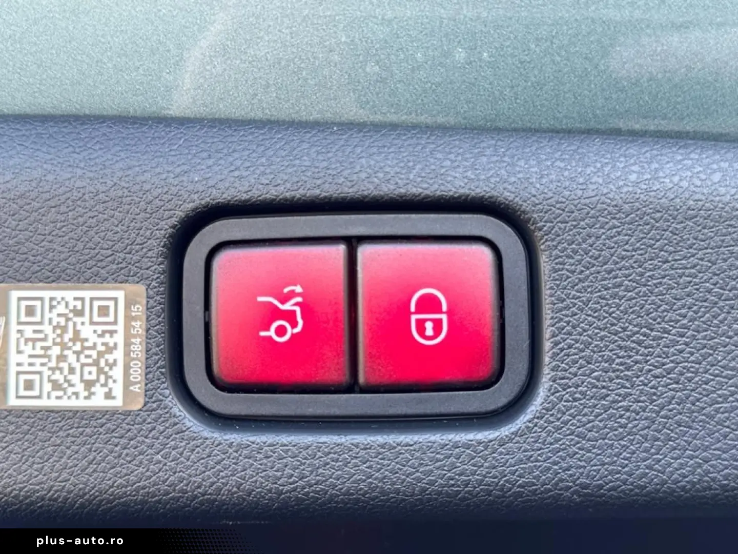 MERCEDES-BENZ E450d 4M SuperScreen Burmester Ventilation 360