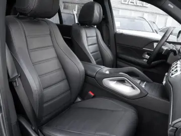 MERCEDES-BENZ GLE350de 4M AMG SoftClose Venti Burmester 360